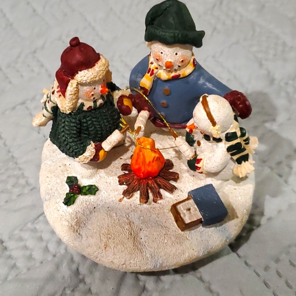 Topper for yankee candle